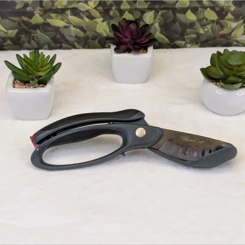 Pampered Chef Salad Chopper Scissors